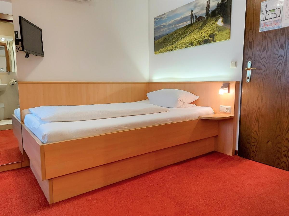 Gaestehaus Ferk - Fruehstueckspension, Bed & Breakfast Bad Radkersburg Exterior foto