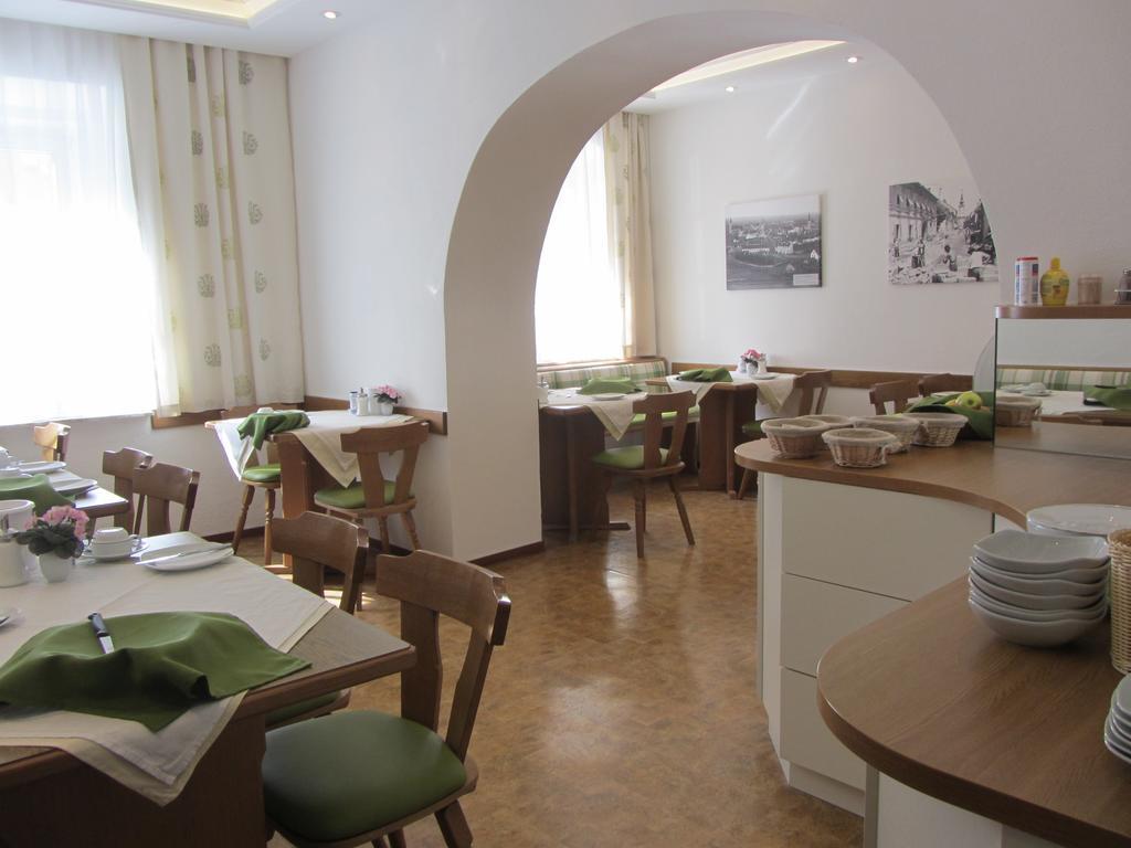 Gaestehaus Ferk - Fruehstueckspension, Bed & Breakfast Bad Radkersburg Exterior foto